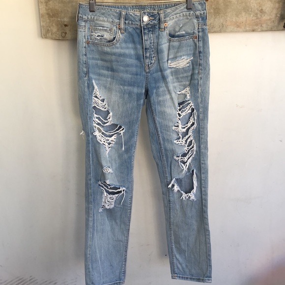 Distressed Tomgirl jeans - Picture 2 of 5